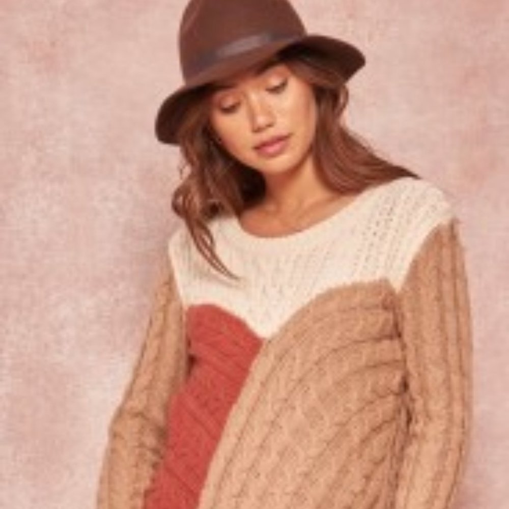 Color Block Cable Knit Sweater